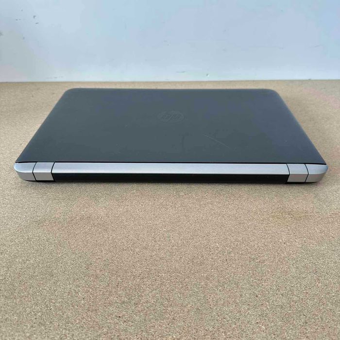 • Лаптоп HP ProBook 450 G3 15.6" Intel Core i5-6200U/8GB RAM/256GB SSD/Нова батерия