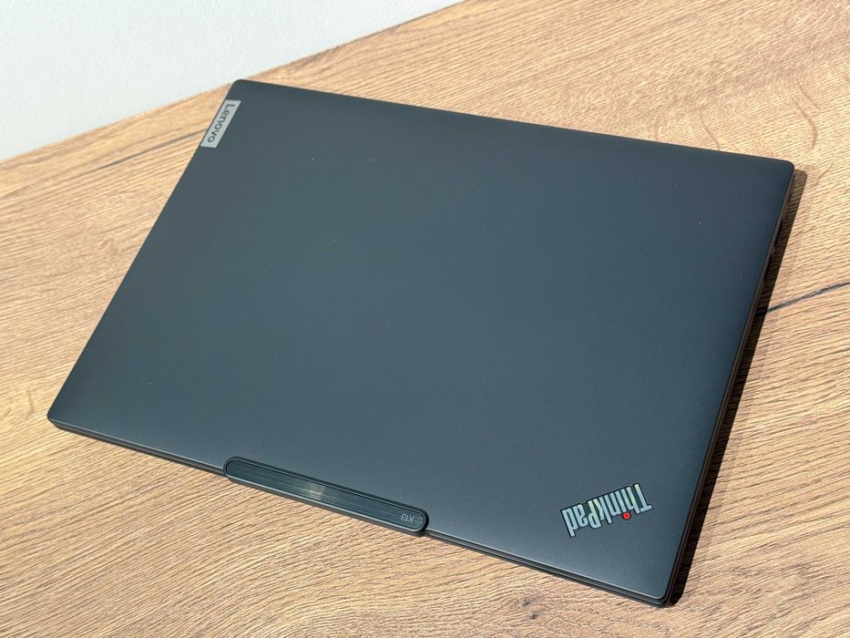 Laptop Business Lenovo ThinkPad X13 Gen5 13.3" Intel Ultra 5 135U 32GB Ram 1TB SSD Win11 Pro 1.1Kg 3 Ani Garantie Factura AlienStore