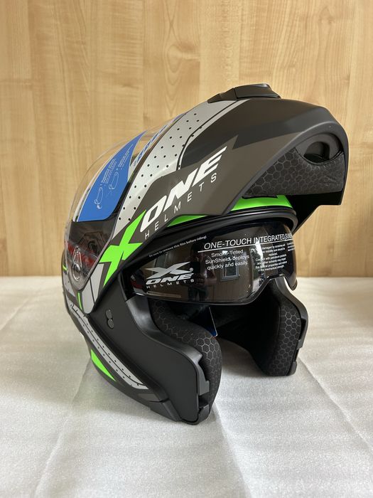 Casca  moto flip-up