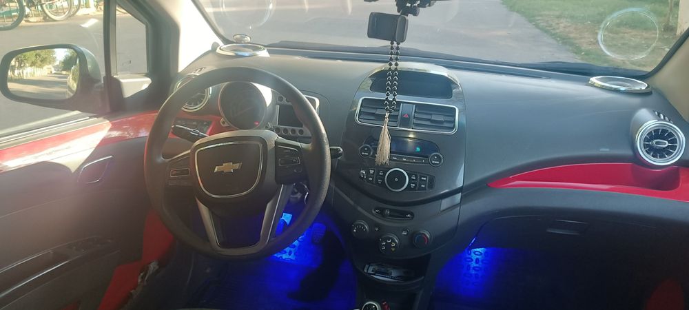 Spark 2013 yil 3pozitsiya