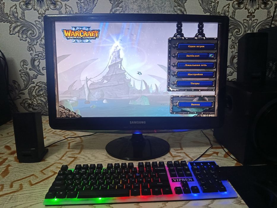 Kompyuter Samsung ekran 24. Xotirasi 1000 GB