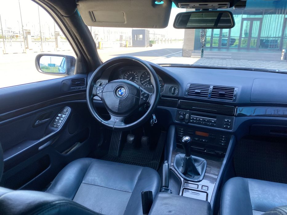 BMW E39 520i 1998