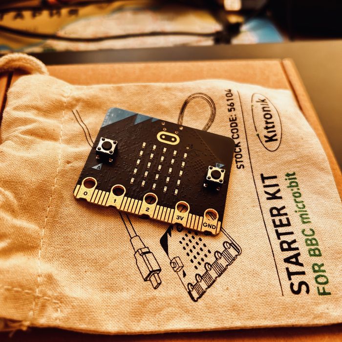 MicroBit платка