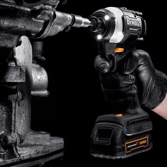 Акумулаторен Импакт / Винтоверт DeWALT DCF85M/N McLaren F1 18V