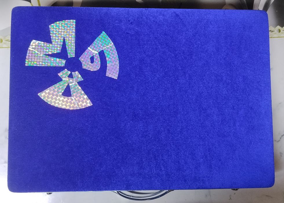 Velyur futlar (g'ilof)