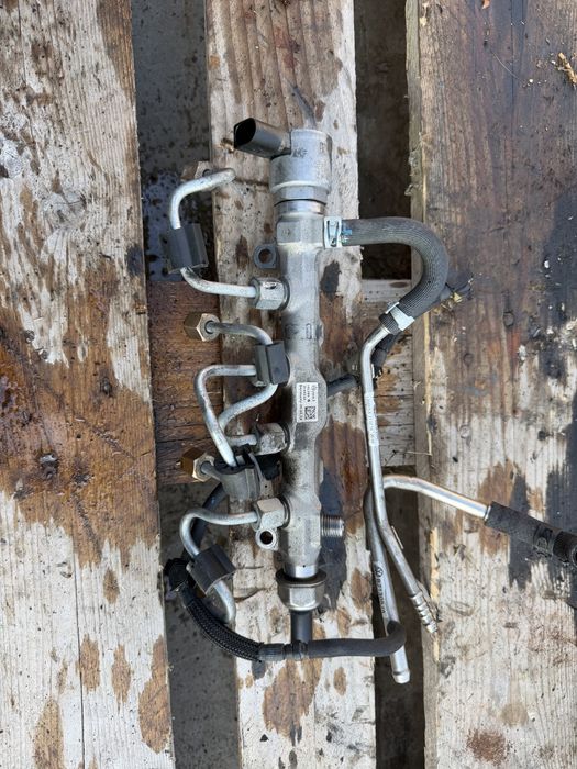 Горивна рейка с датчик за 2.0 TDI (DFG/DFGA)