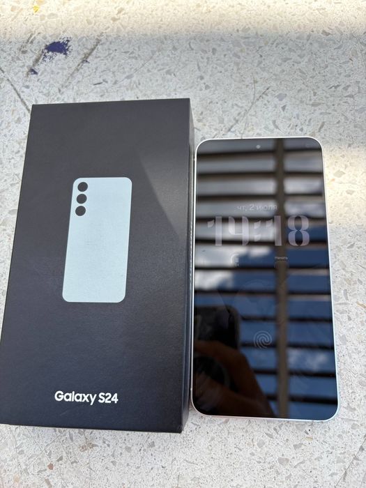 samsung s24 8/128