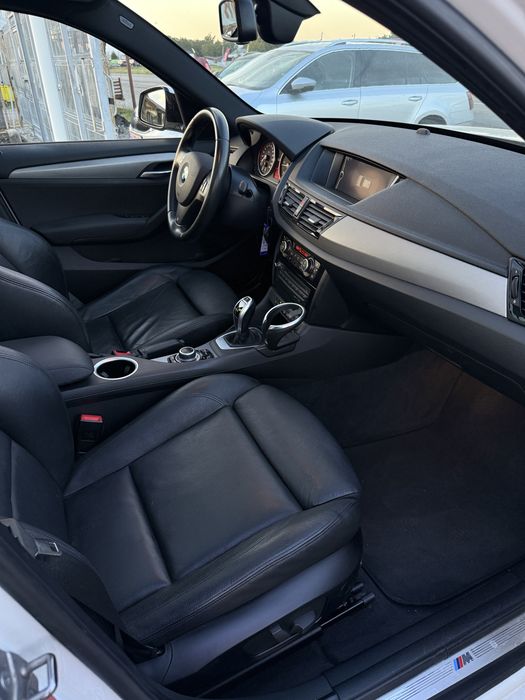 BMW X1 2012 — imagine 5