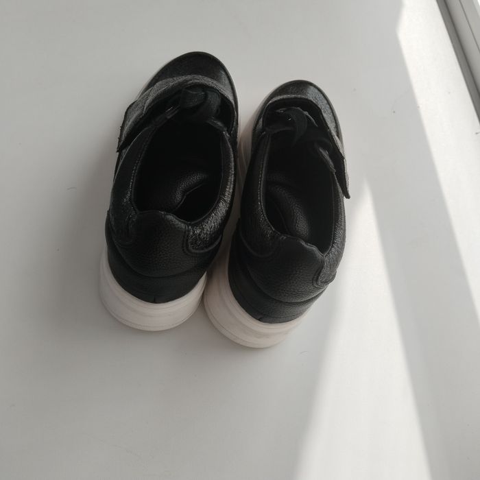 Обуви женск., для девочек 35р. Новый