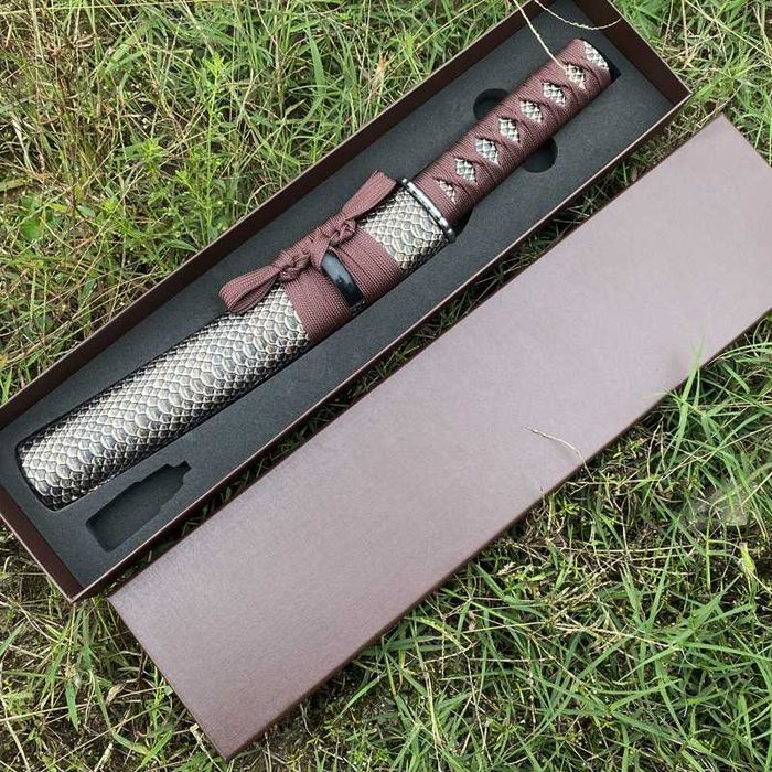 Голям нож от дамаскова стомана (катана, танто, Wakizashi )