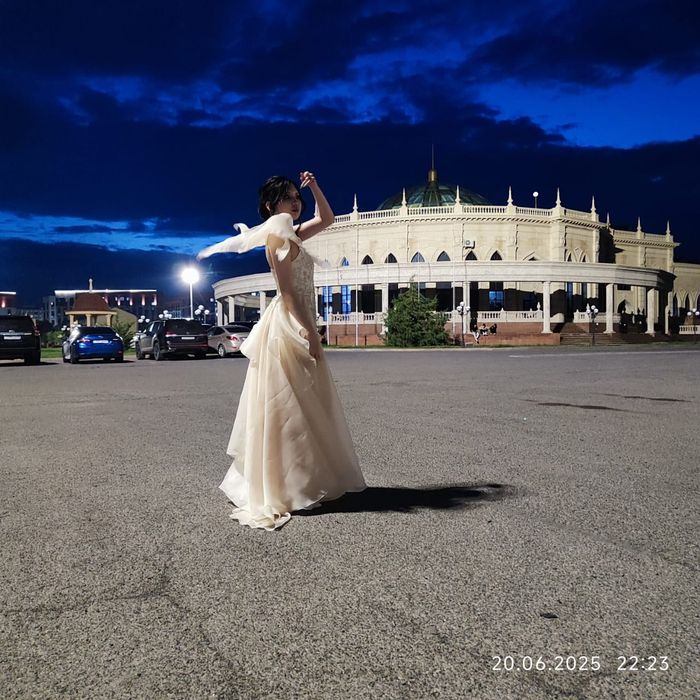 Вечернее  платье