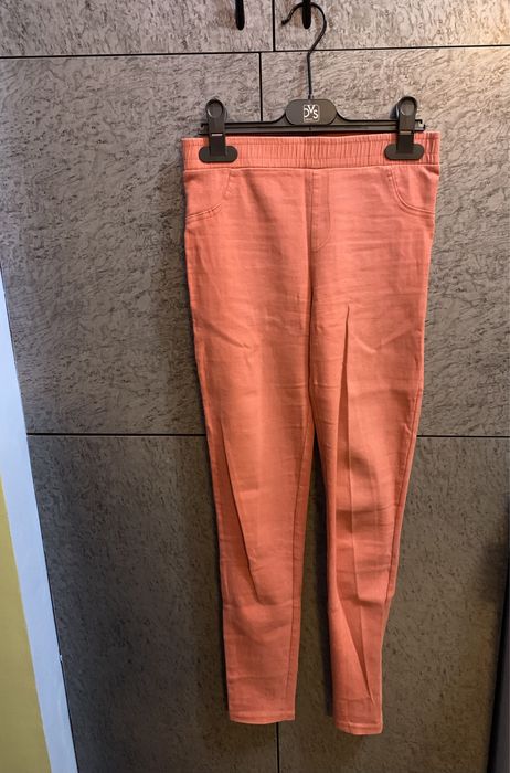Blugi + bluza Minnie - 45 de lei