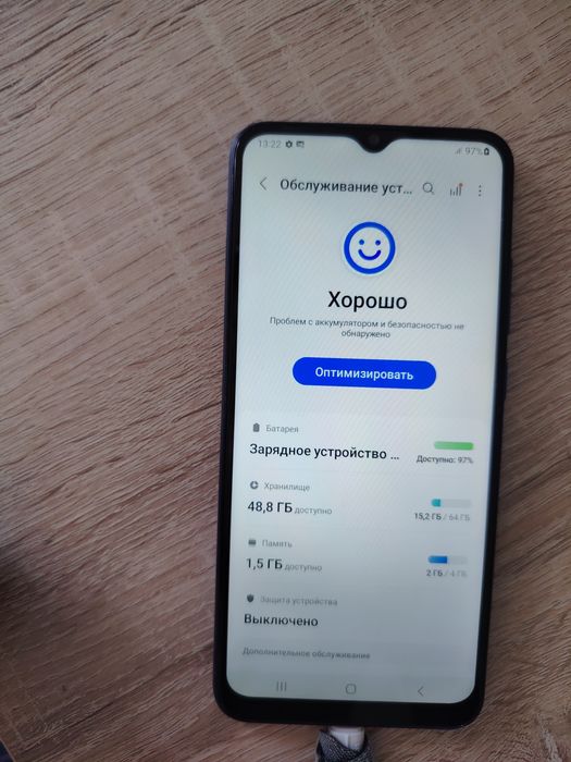 продаётся телефон