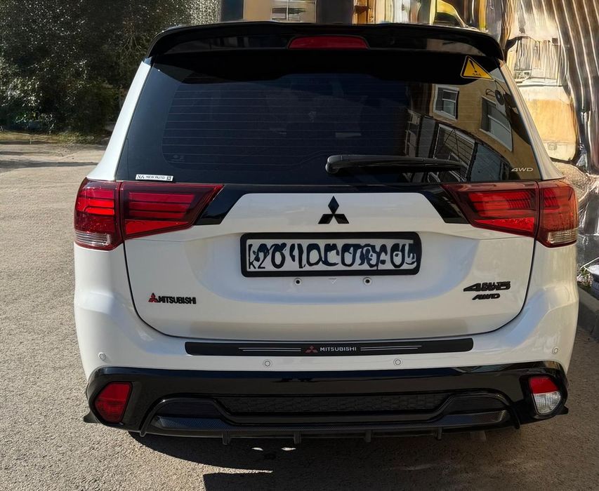 Продам Митсубиси Аутлендер