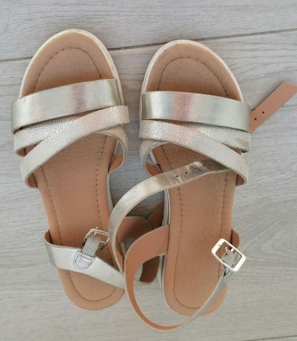 2* sandale marimea 34