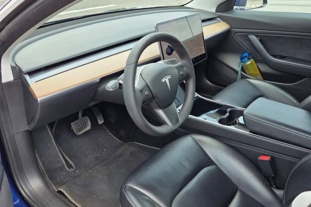 Tesla model 3 long range