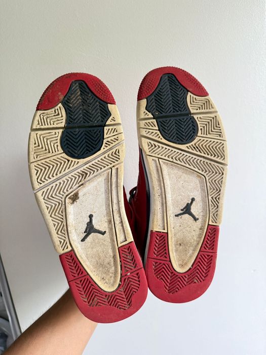 Jordan 4 FIBA 2019