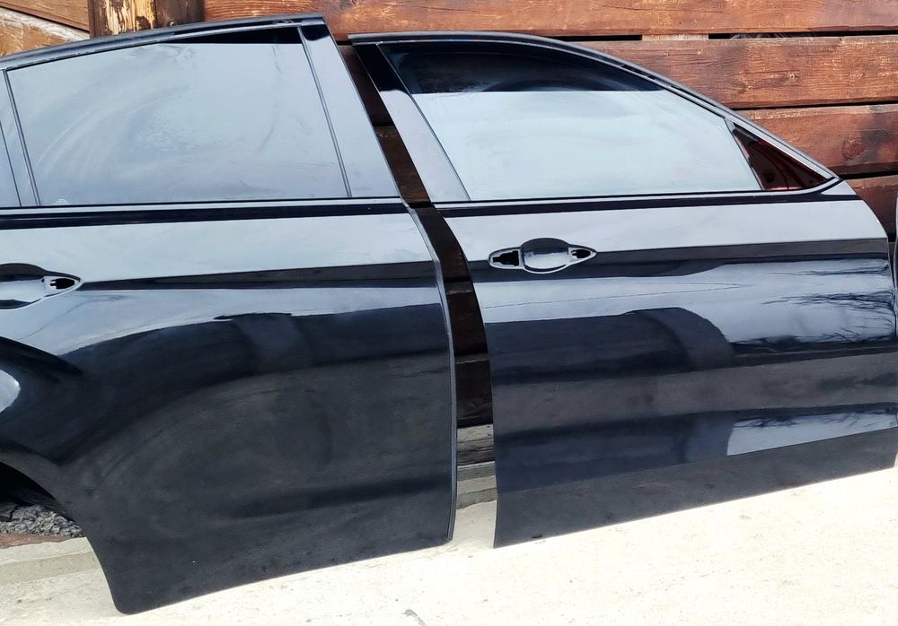 Ușa portieră BMW X6 F16/ use dreapta fata spate portiera/negru / usi portiere bmw x6