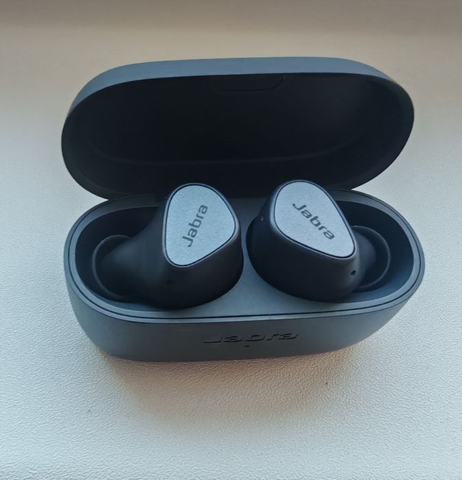 Vând Căști Jabra Elite 3 ca noi. Preț 170 ron