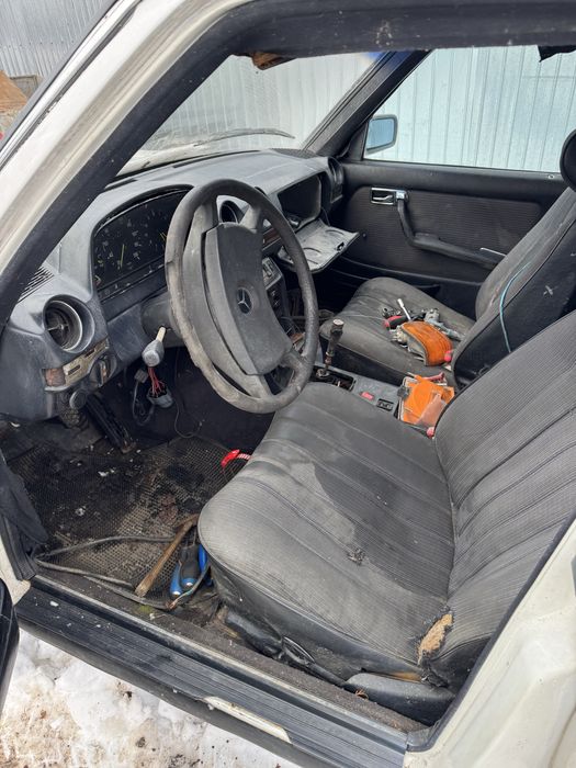 Diverse piese mercedes w123 2.3/2.5 benzina si 300 turbodiesel