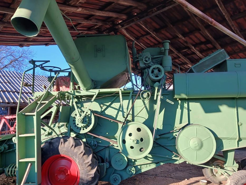 Vând combină Claas Matador