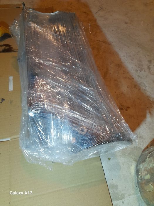 Глава за части на мазда TD, 323ф, 101кс, 2001година