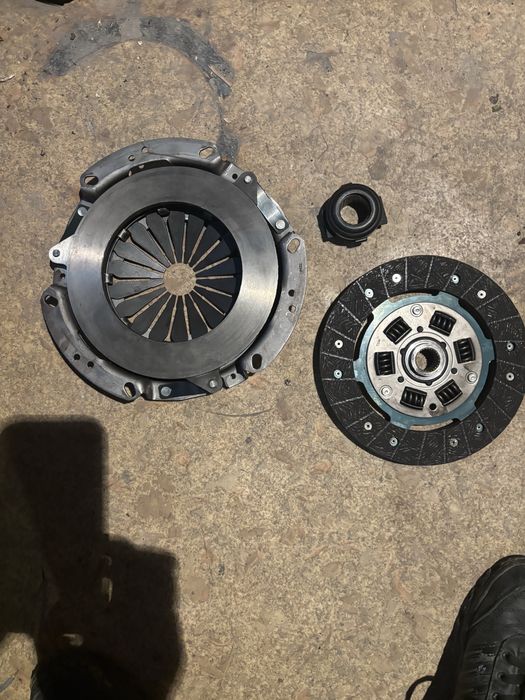 Продам сцепление новый