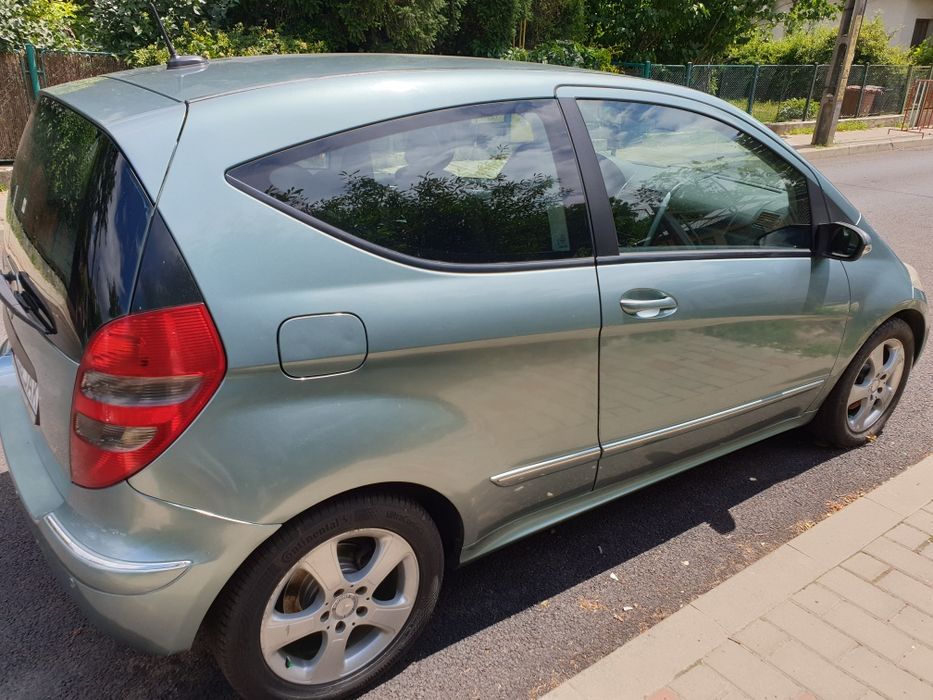Vând Mercedes A class  200 cdi