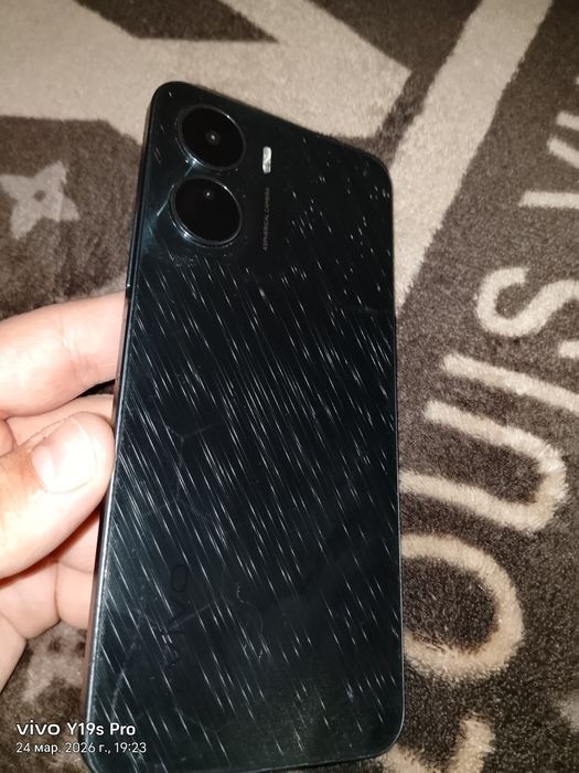 Vivo Y16 торг есть