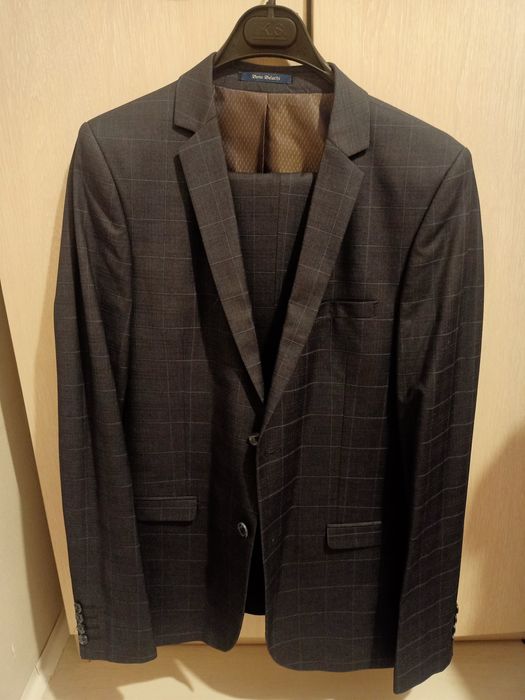 Продам мужской костюм