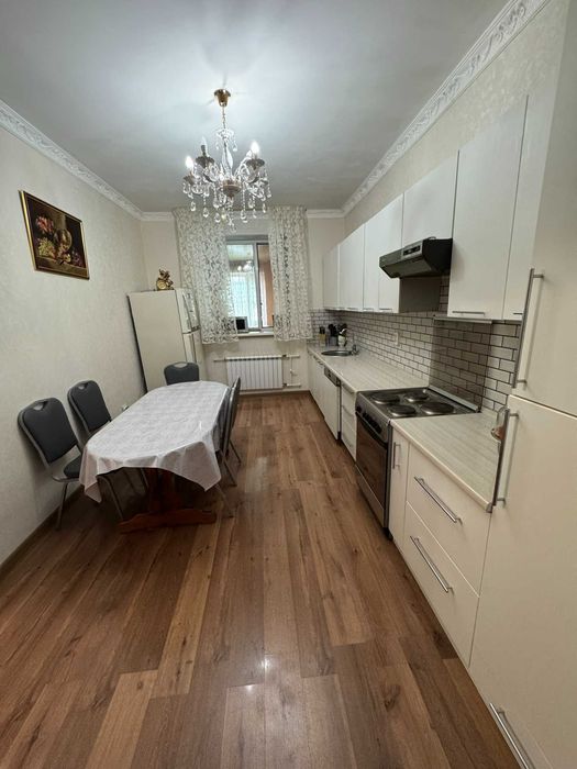 6-ком коттедж в Сортировке. Все коммуникации центральные. S=338м².