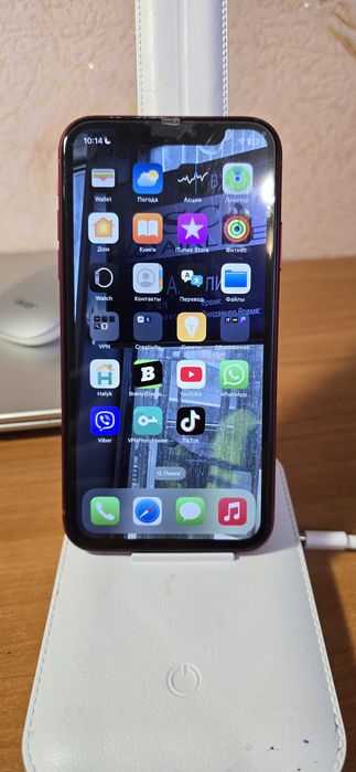 Продам iPhone 11 64 гб