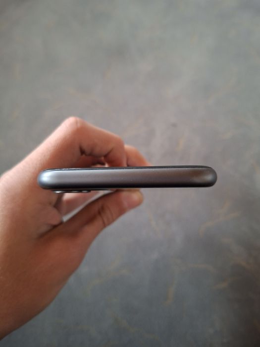 Iphone 11 128gb srochno