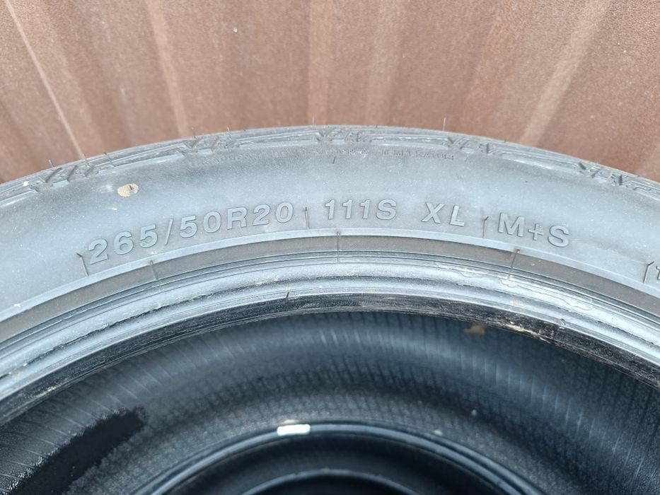 Продам  265 50 R20