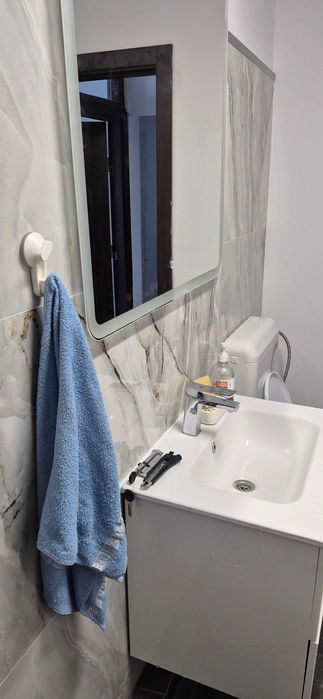 2 camere apartament foarte spațios,  aproape de One Cotroceni,  recent utilat si renovat,  AC,  mașina de spălat vase,  centrala termica,  600 euro