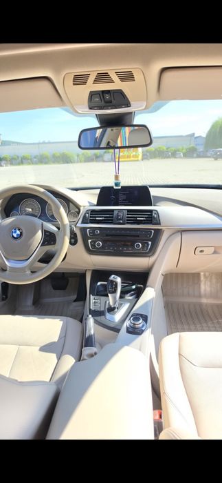 BMW 3 Series 2012 — imagine 5