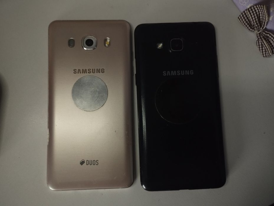 Самсунг в хорошем состоянии.