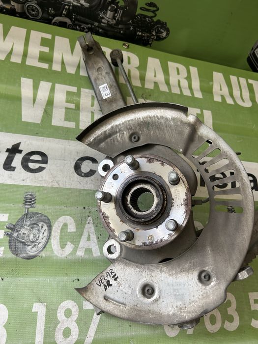 Brațe mecanică roată dreapta față Range Rover Velar