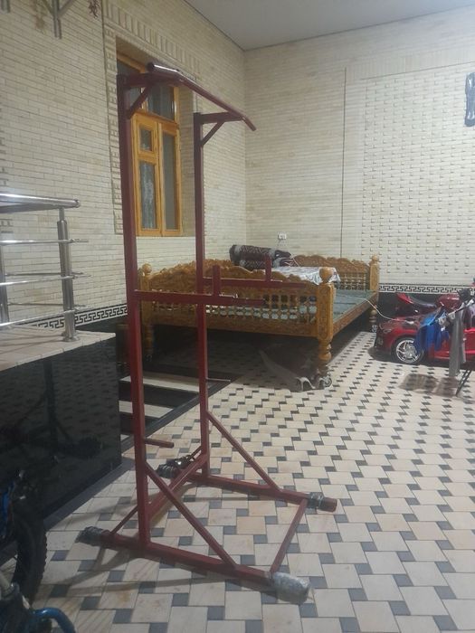 Турник сотилади почти янги