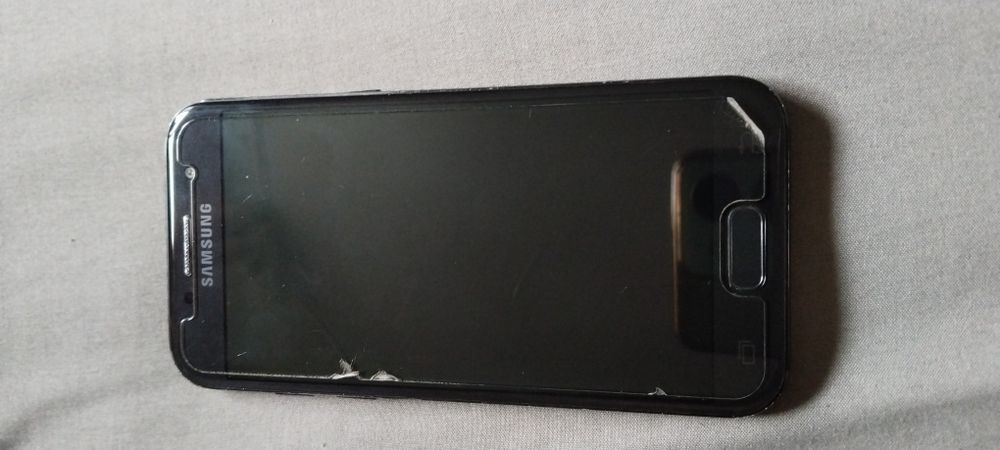 Samsung A3 2017года