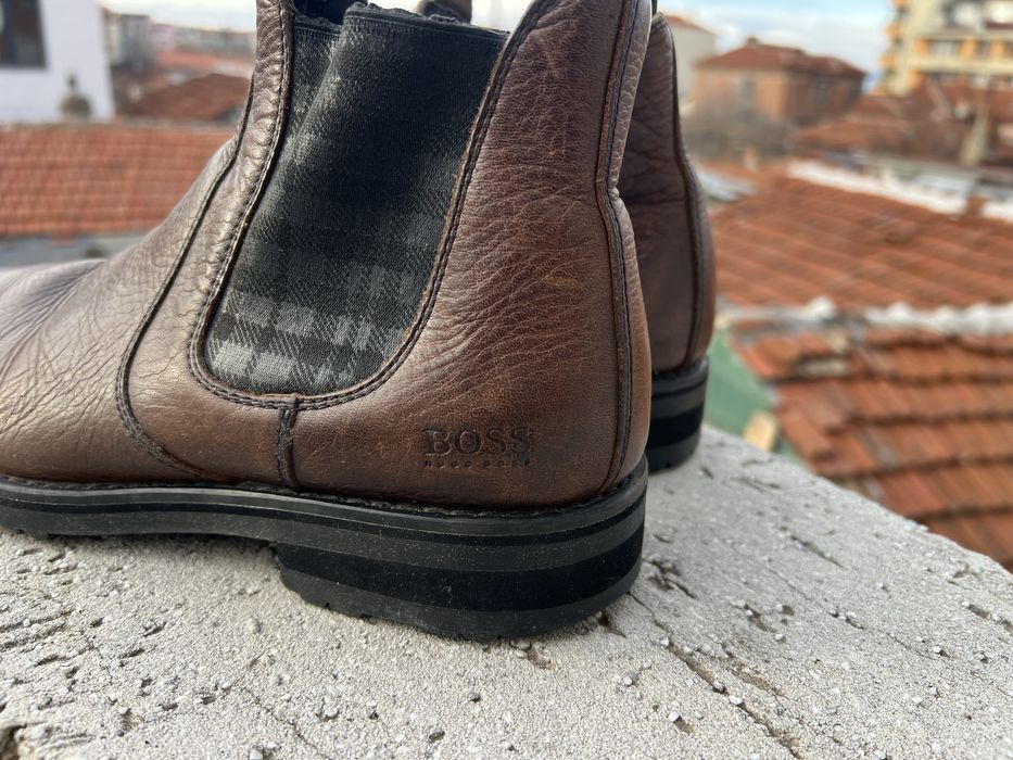 Hugo Boss Orange 42