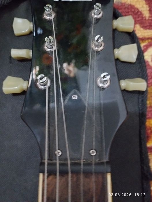 Gitara satiladi zor gitara