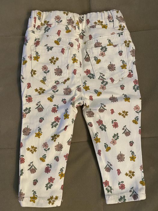 Джинси на цветя за малка дама