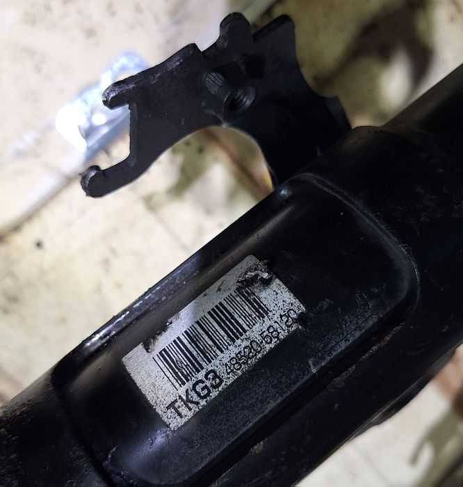 Амортизаторы Альфард,  Естима, Вельфайр