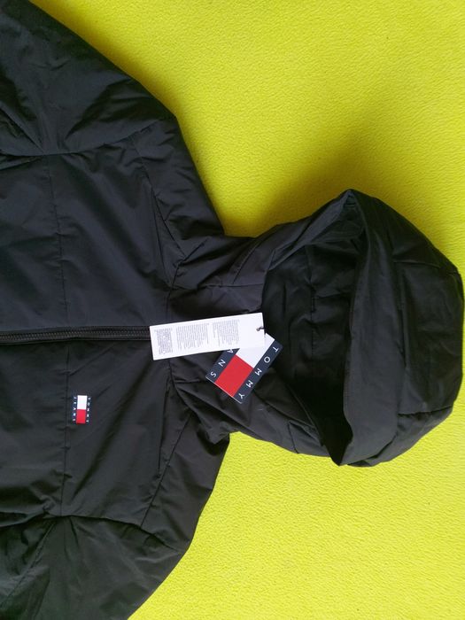 Tommy Hilfiger-S-Оригинално
