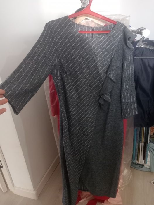 Продаються платья