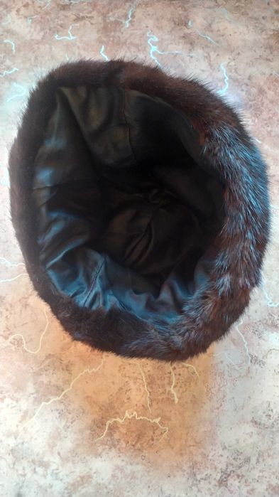 Продам шапки норковые