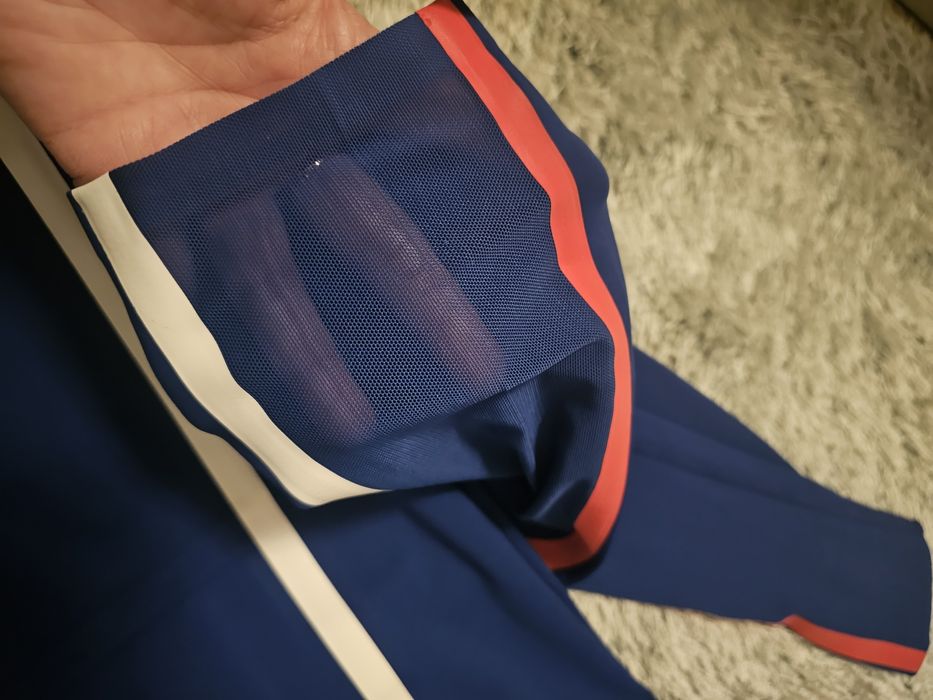 Asics - Елек за бягане FuzeX с качулка - XS