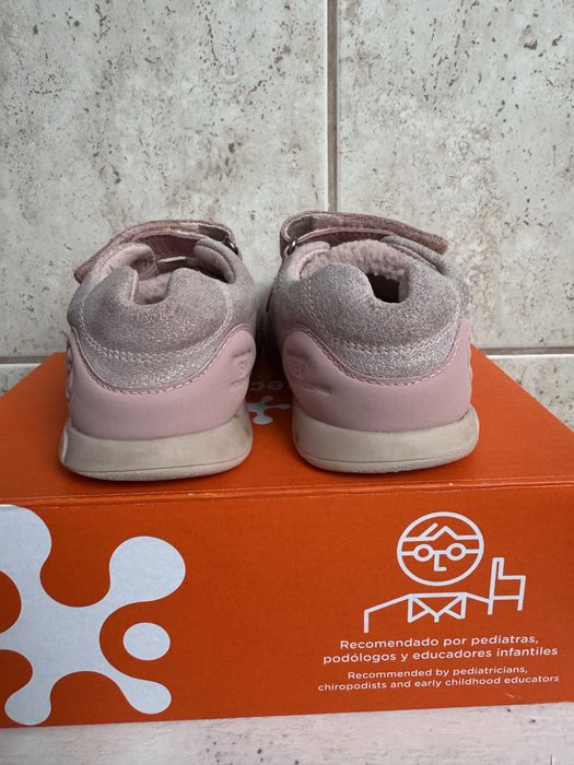 Adidasi Biomecanics, marime 24