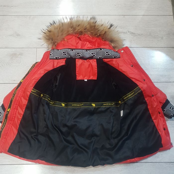 Зимний пуховик на девочку